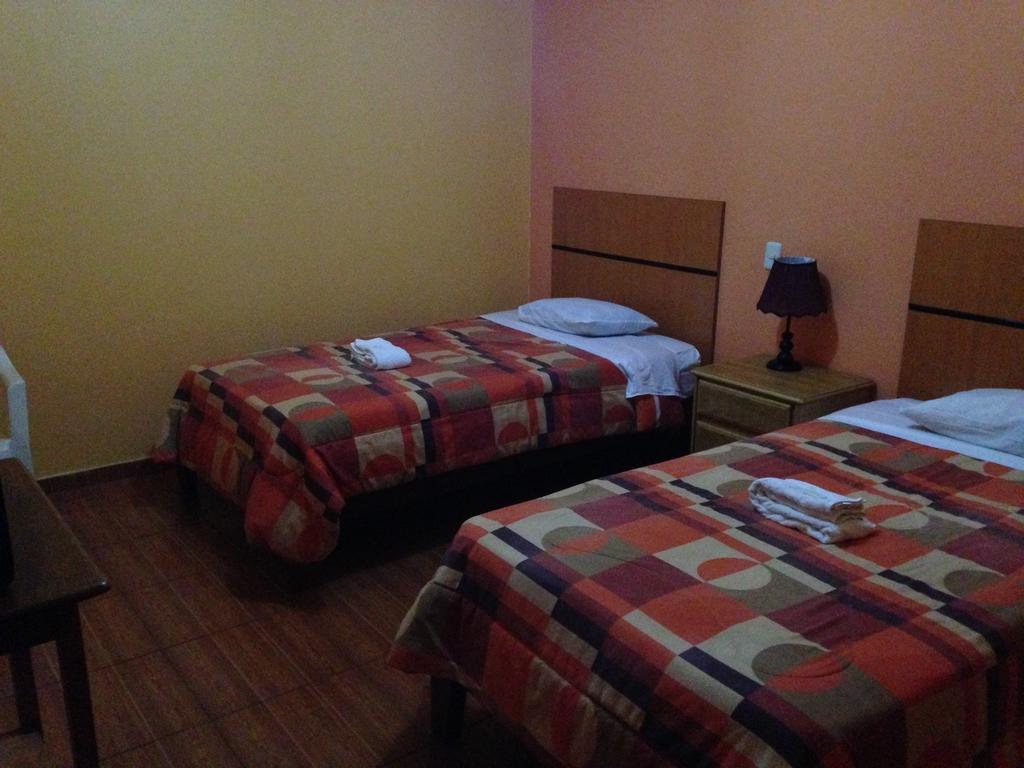 Hotel Sol De Huanchaco Quarto foto
